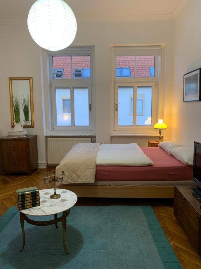 The Marchburg Apartment Maribor Exteriör bild